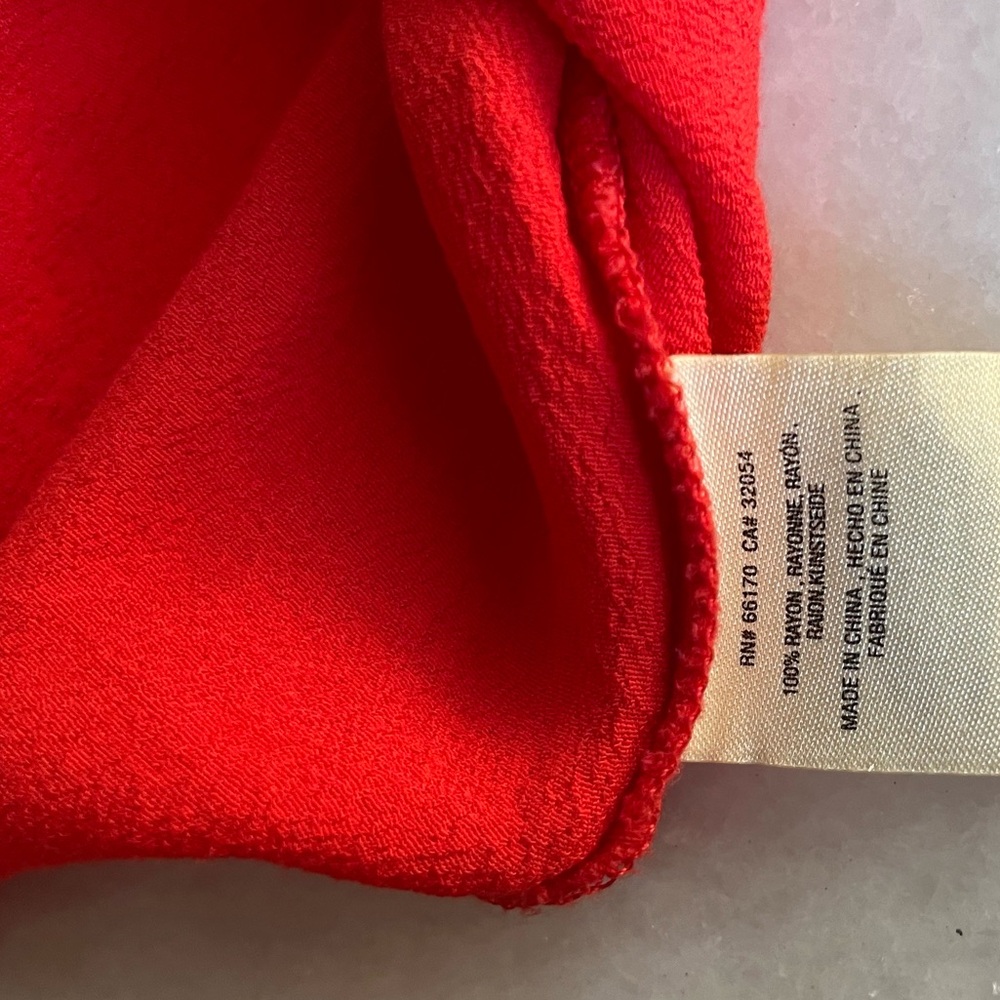 Holding Horses Anthropologie Red Off the Shoulder Scoop Neck Flowy Flirty Blouse - Picture 4 of 10